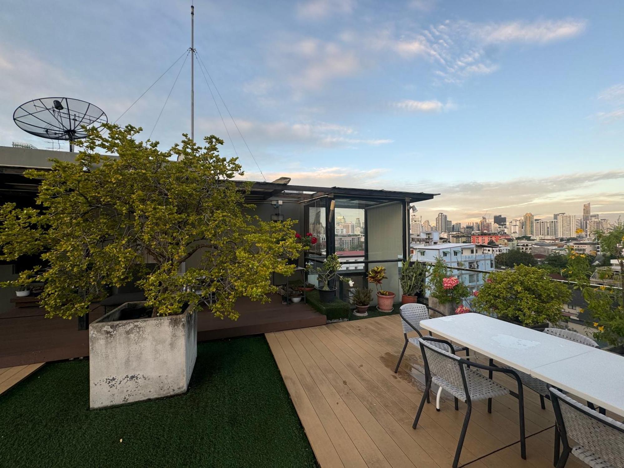 W8 Condo, Top Floor Luxe 3 Bedroom Penthouse, Hip Central Bangkok Area, 5 Mins From Thonglo Bts Station Eksteriør bilde